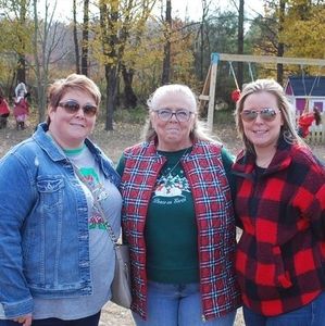 Meet your Posher, Pamela